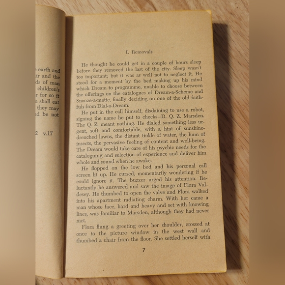 Vintage SCI-Fi Roller Coaster World by Kenneth Bulmer PB 1st Ace 1972 - Picture 10 of 10